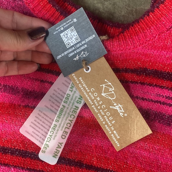 NWT RD Style red pink crew neck sweater NWT striped cozy colorful - Picture 4 of 7
